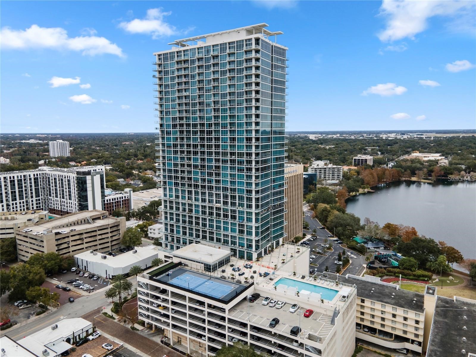 150 E Robinson Street #1011 Orlando FL 32801 O6421999 image1
