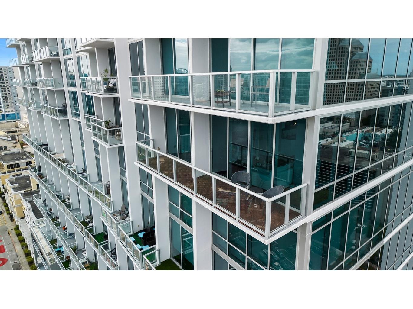 150 E Robinson Street #1611 Orlando FL 32801 - LAKE EOLA O6155678 image1