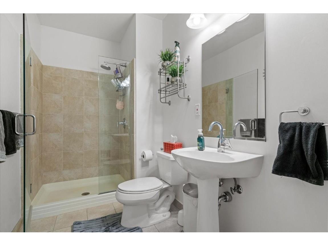 150 E Robinson Street #16B-2 (1605) Orlando FL 32801 - LAKE EOLA O6311709 image19