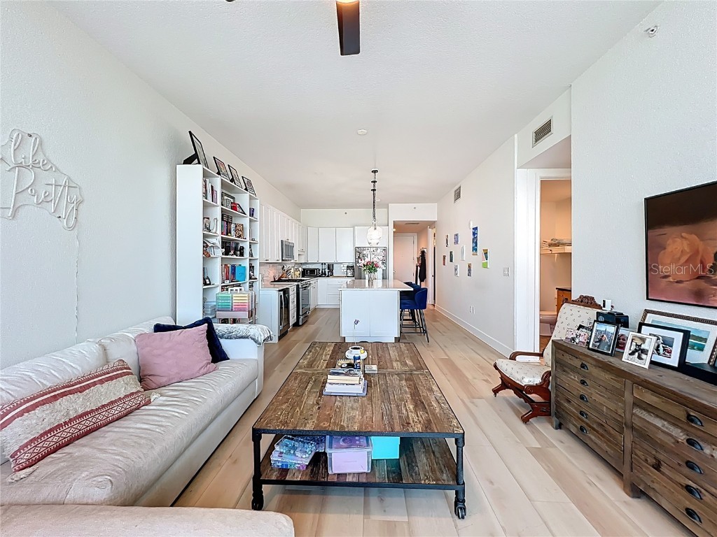 150 E Robinson Street #2006 Orlando FL 32801 O6340064 image17