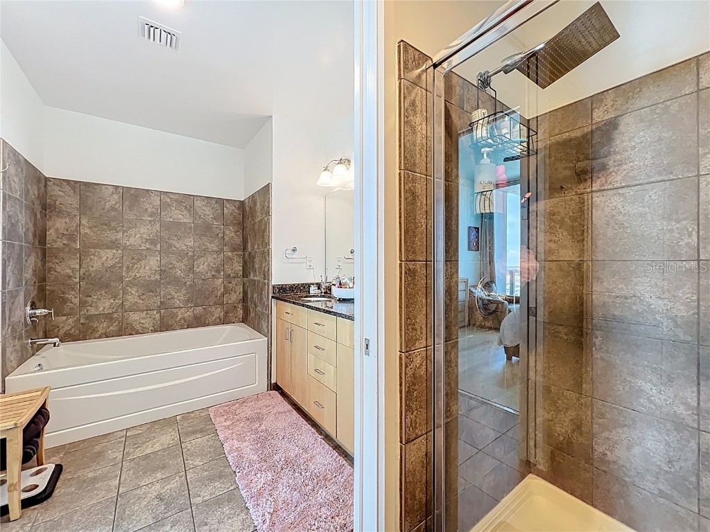 150 E Robinson Street #2006 Orlando FL 32801 O6340064 image30