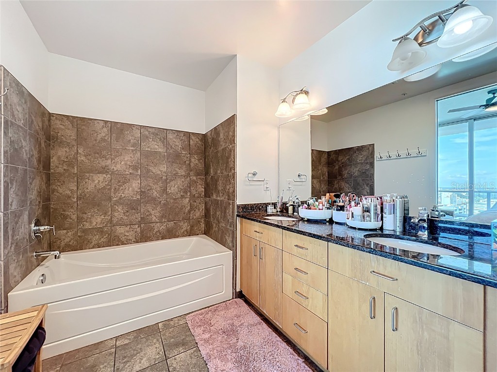 150 E Robinson Street #2006 Orlando FL 32801 O6340064 image31