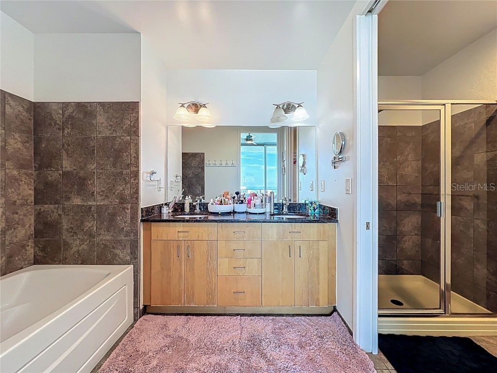 150 E Robinson Street #2006 Orlando FL 32801 O6340064 image32