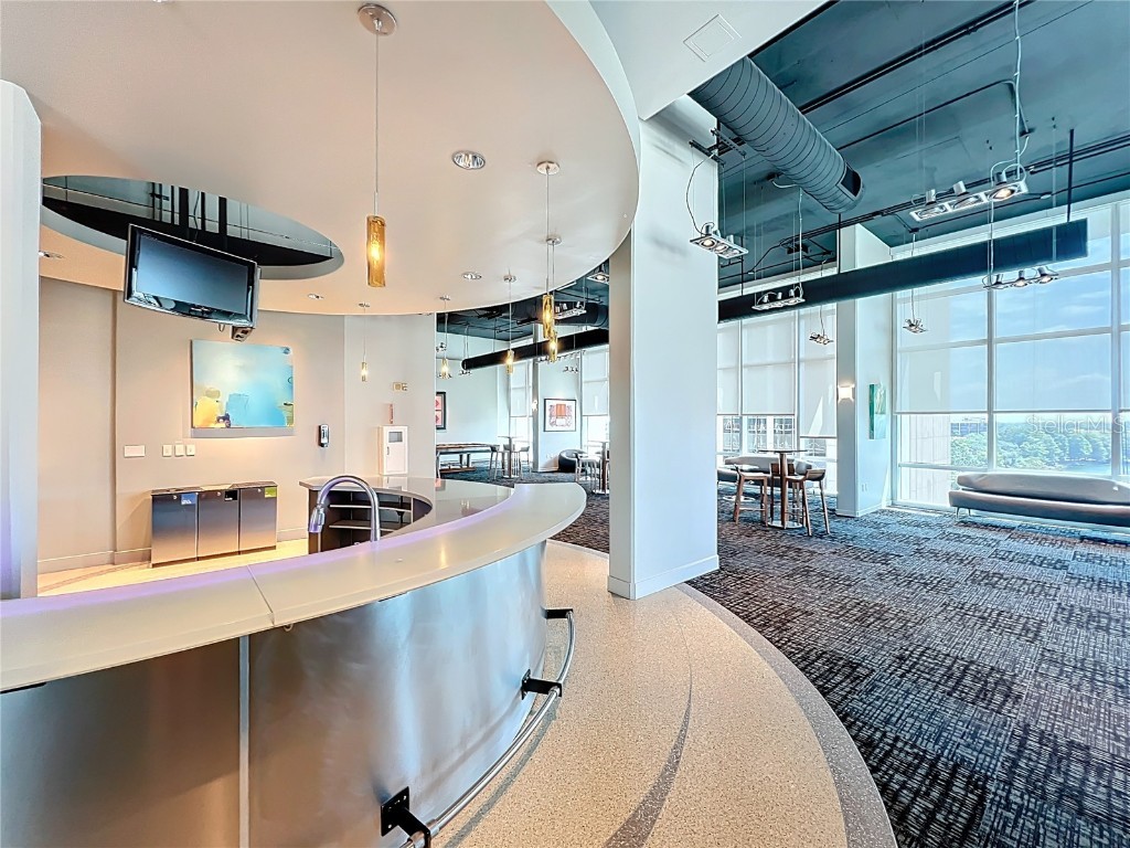 150 E Robinson Street #2006 Orlando FL 32801 O6340064 image43