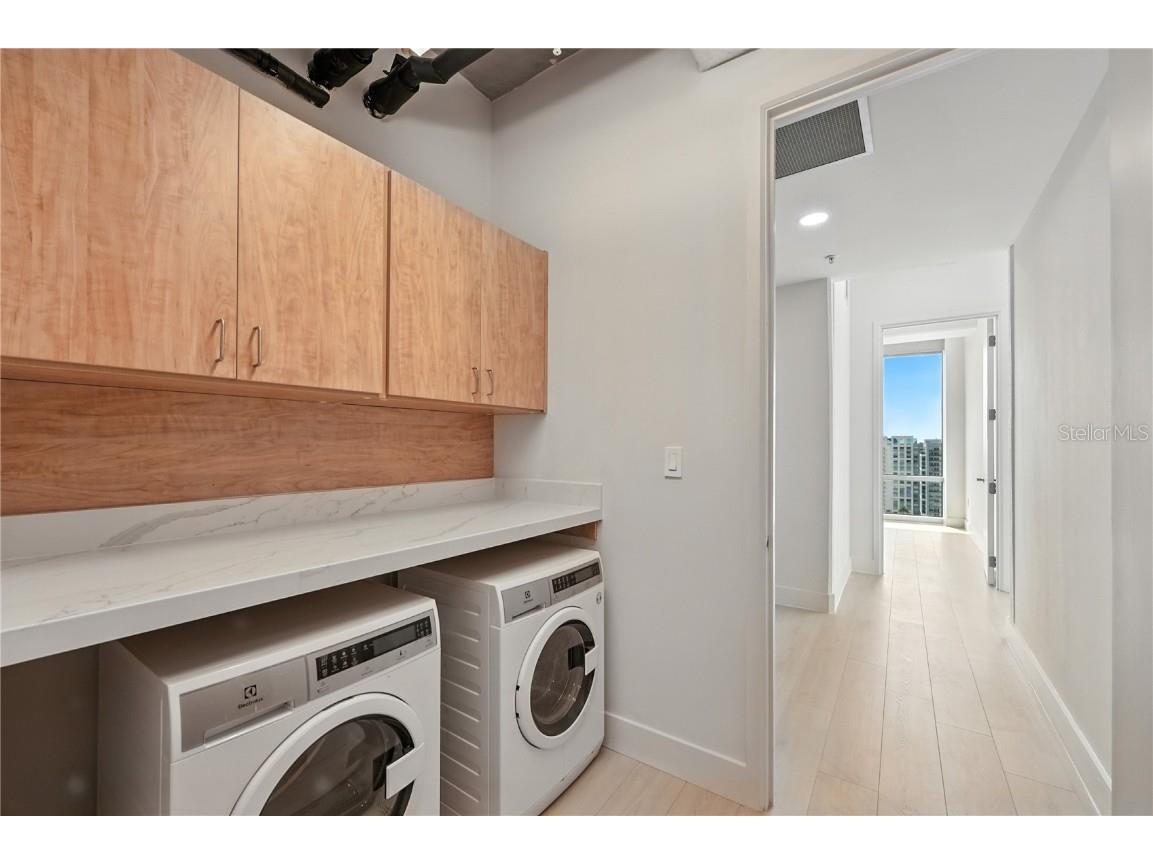 150 E Robinson Street #2102 Orlando FL 32801 O6338817 image21