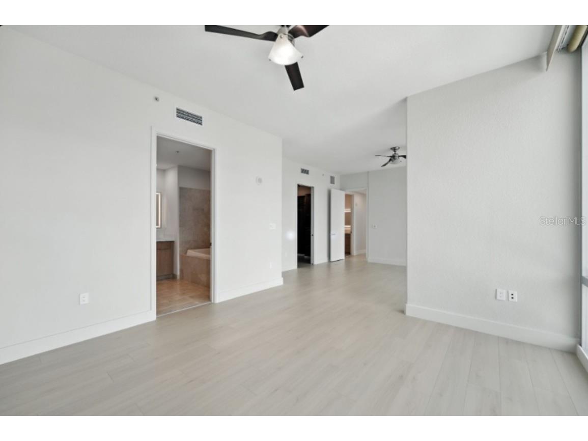 150 E Robinson Street #2102 Orlando FL 32801 O6351528 image48