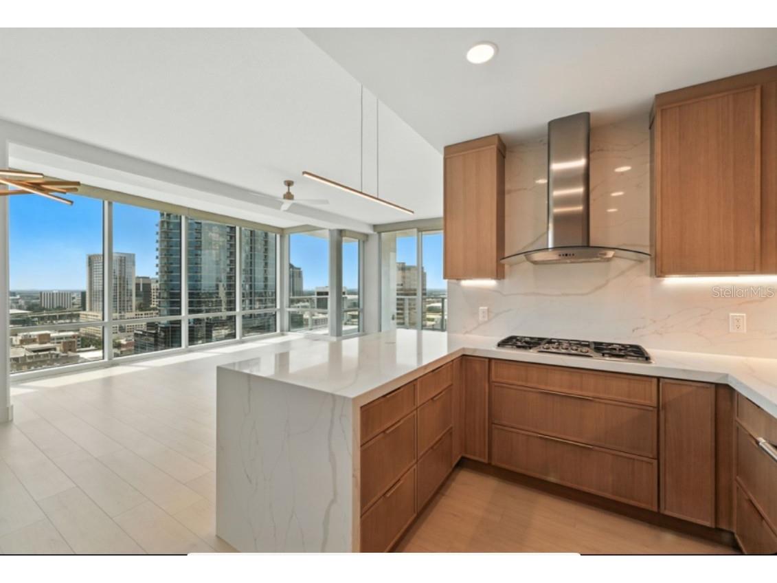 150 E Robinson Street #2102 Orlando FL 32801 O6351528 image59