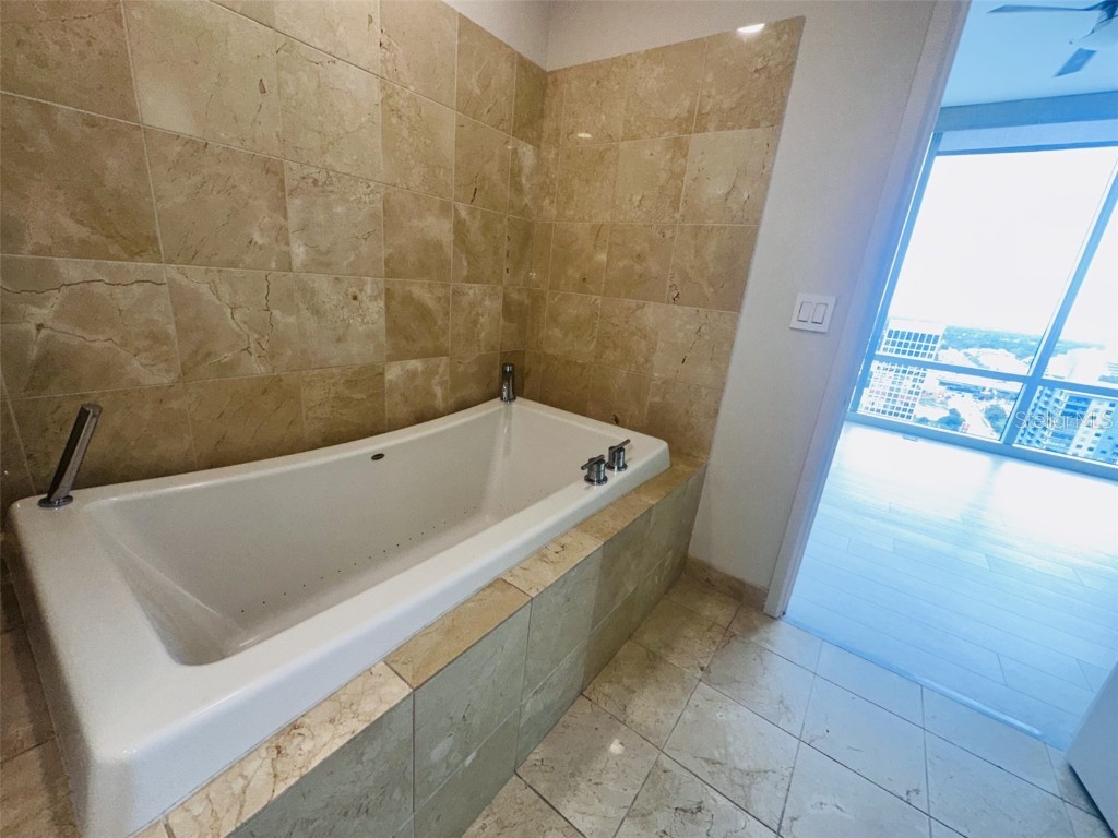 150 E Robinson Street #2102 Orlando FL 32801 O6351528 image66