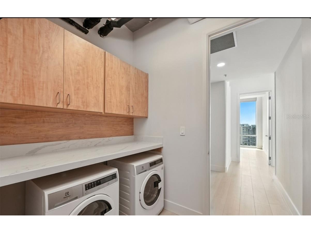 150 E Robinson Street #2102 Orlando FL 32801 O6351528 image73