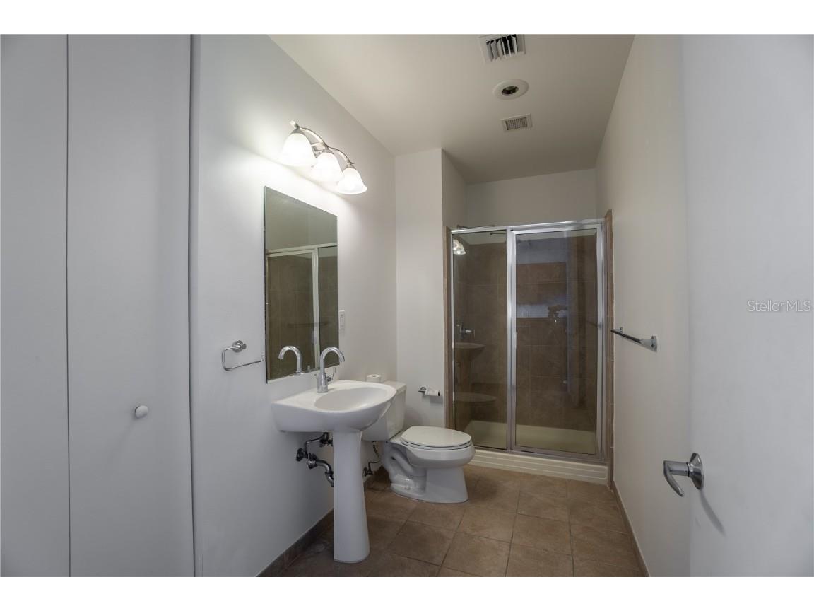 150 E Robinson Street #2203 Orlando FL 32801 - LAKE EOLA O6337872 image16