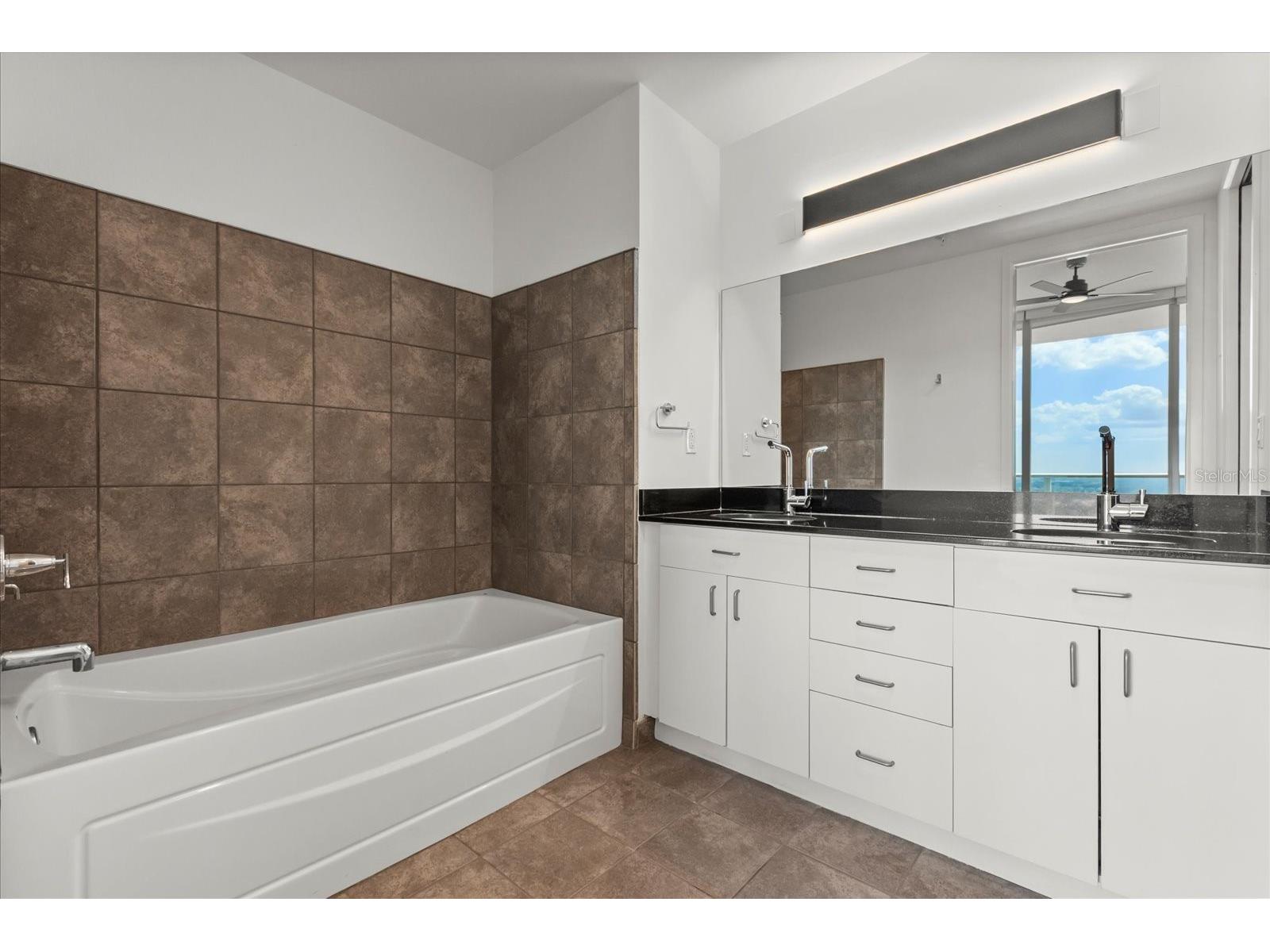 150 E Robinson Street #2506 Orlando FL 32801 O6399080 image22