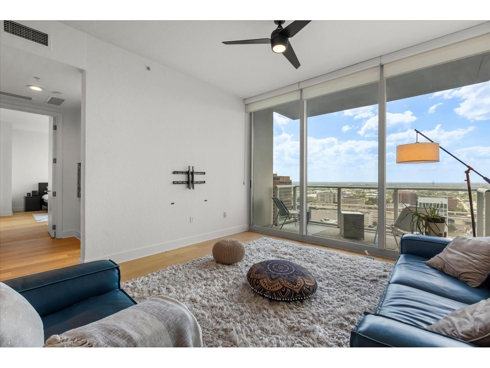 150 E Robinson Street #2506 Orlando FL 32801 O6399080 image3