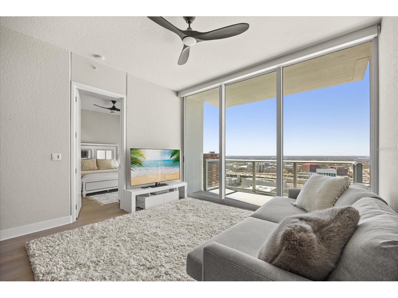 150 E Robinson Street #26B-7 Orlando FL 32801 O6383025 image12