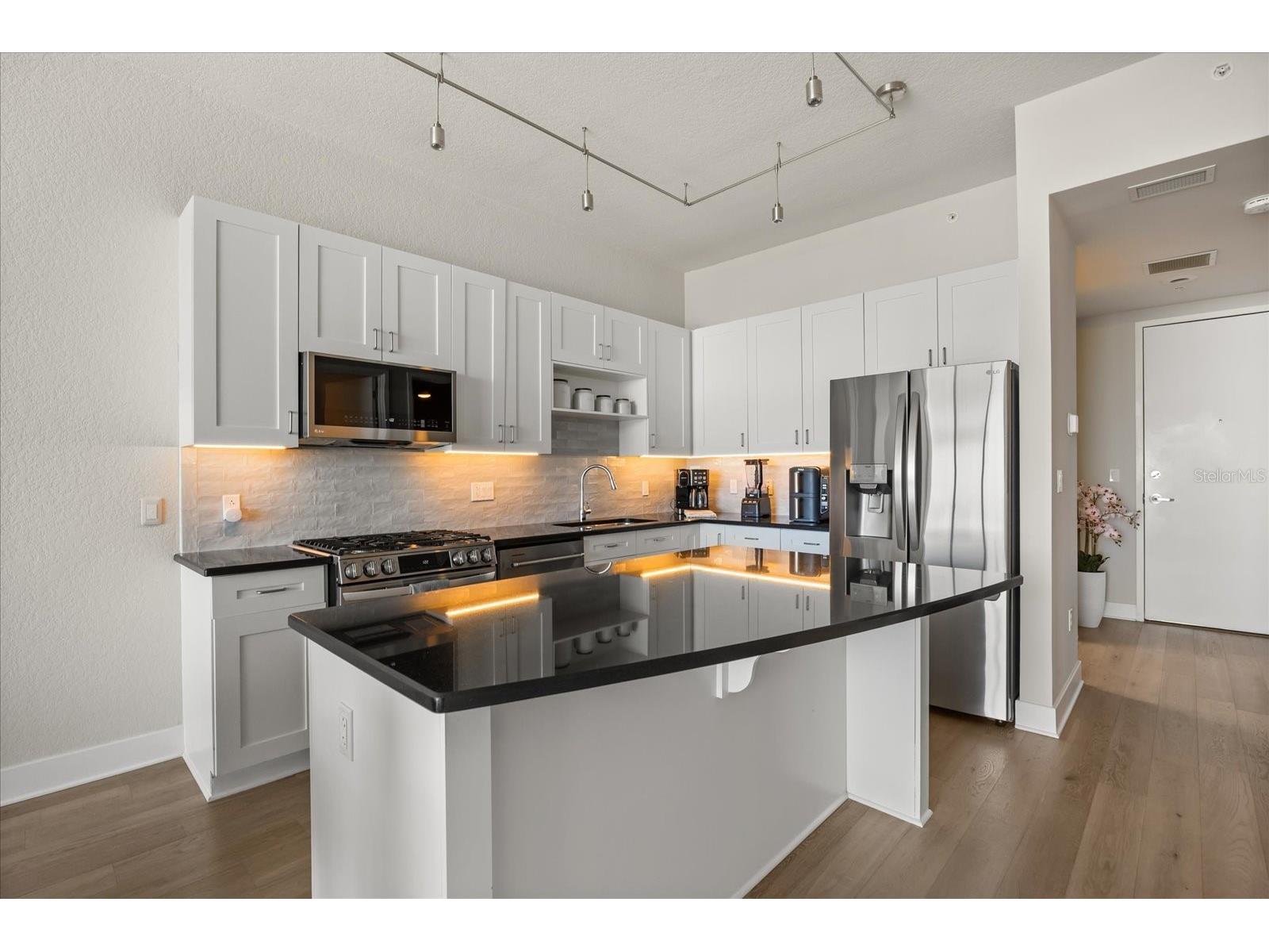 150 E Robinson Street #26B-7 Orlando FL 32801 O6383025 image4