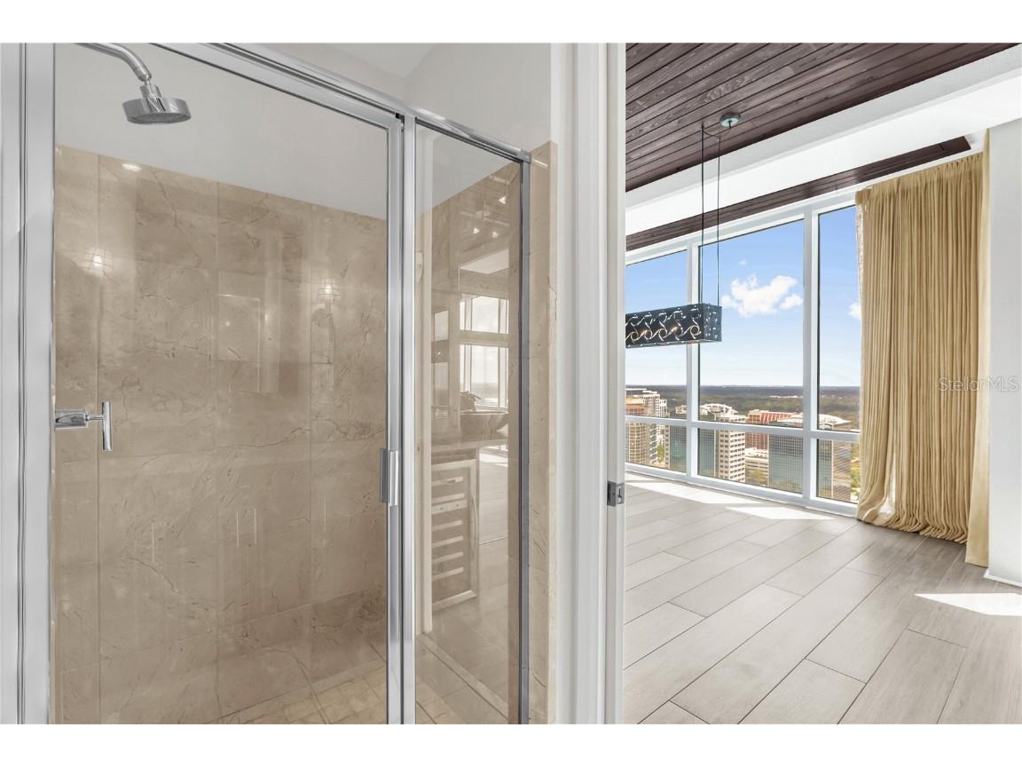 150 E Robinson Street #2701 Orlando FL 32801 O6339108 image25