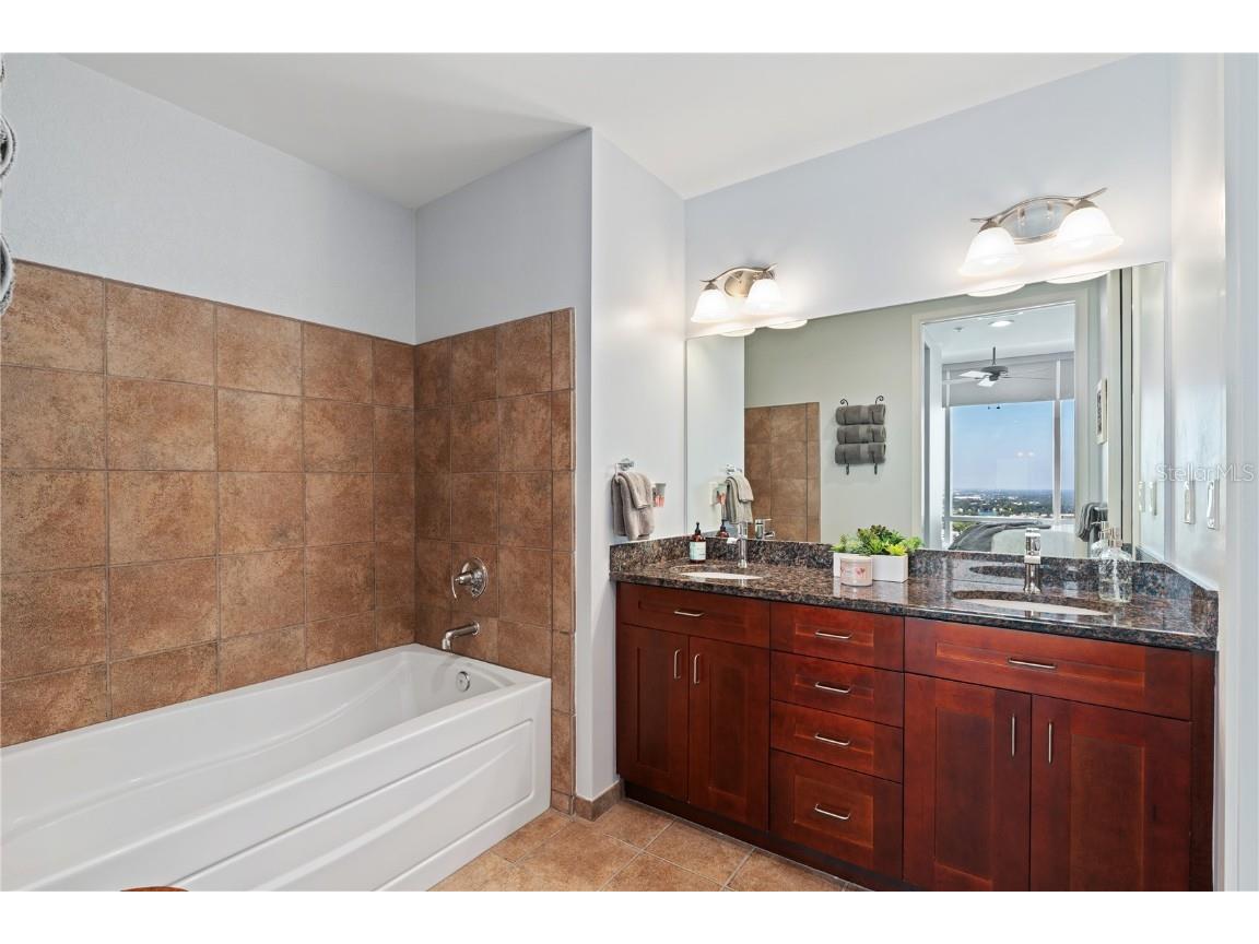 150 E Robinson Street #30B-7 Orlando FL 32801 O6331273 image18