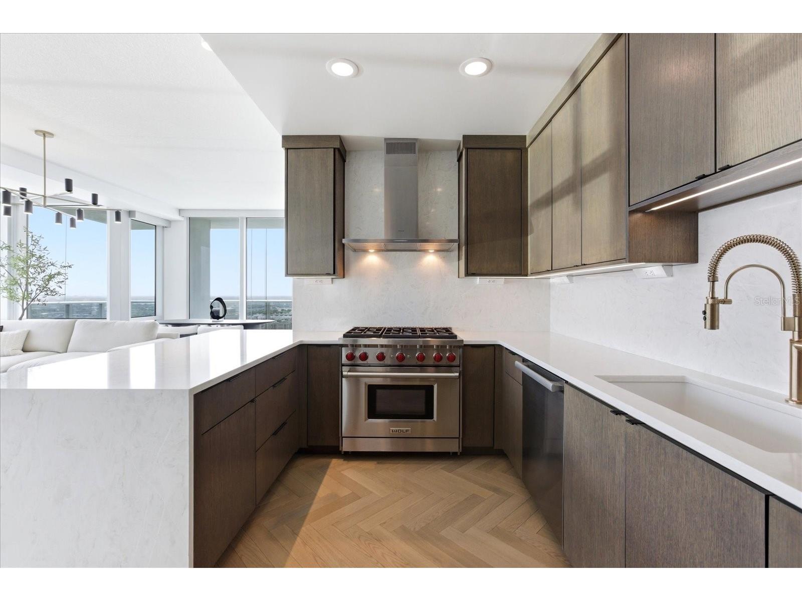 150 E Robinson Street #30C-2 Orlando FL 32801 O6390122 image8
