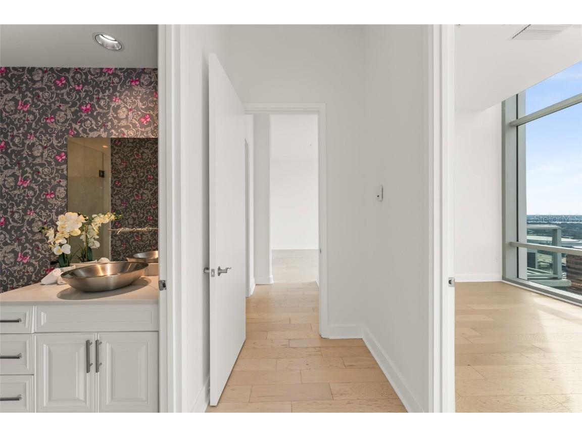 150 E Robinson Street #PH3504 Orlando FL 32801 O6359445 image27