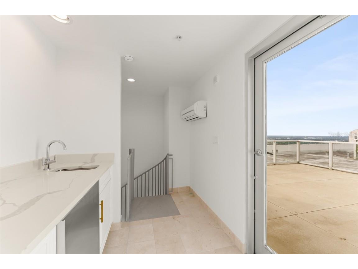 150 E Robinson Street #PH3504 Orlando FL 32801 O6359445 image38