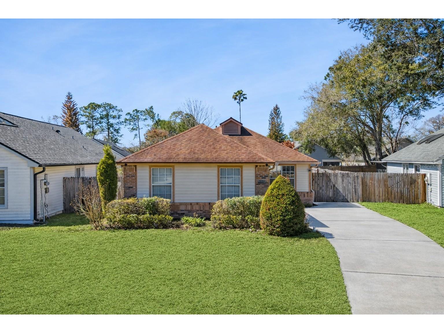 150 Edgewater Circle Sanford FL 32773 O6384701 image1