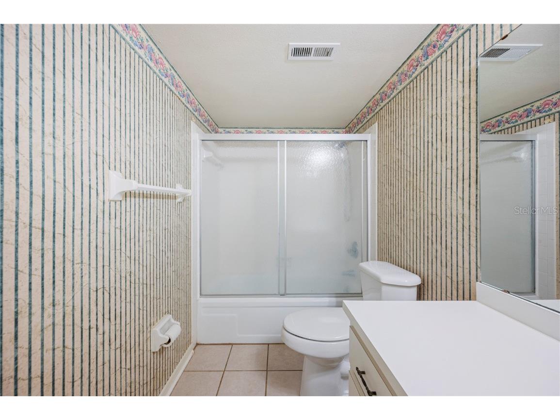 150 El Dorado #101 Winter Haven FL 33884 P4936409 image17