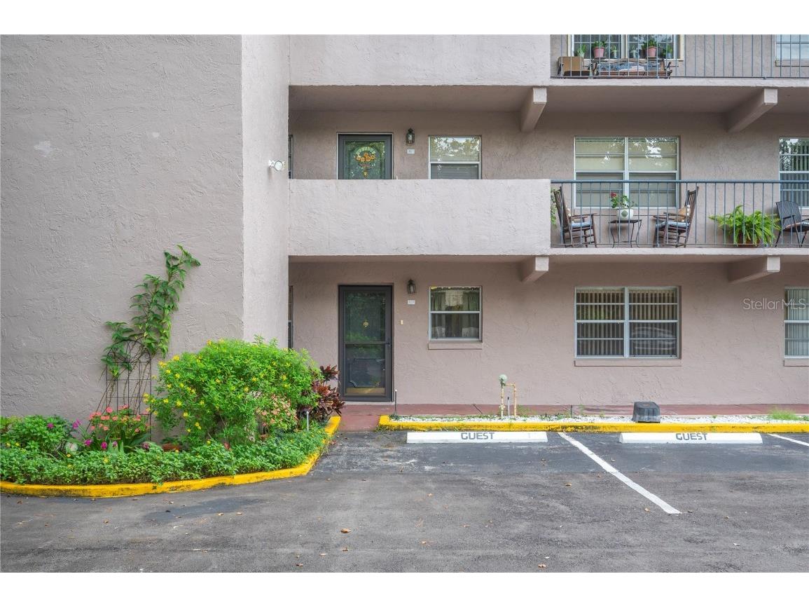 150 El Dorado #101 Winter Haven FL 33884 P4936409 image2