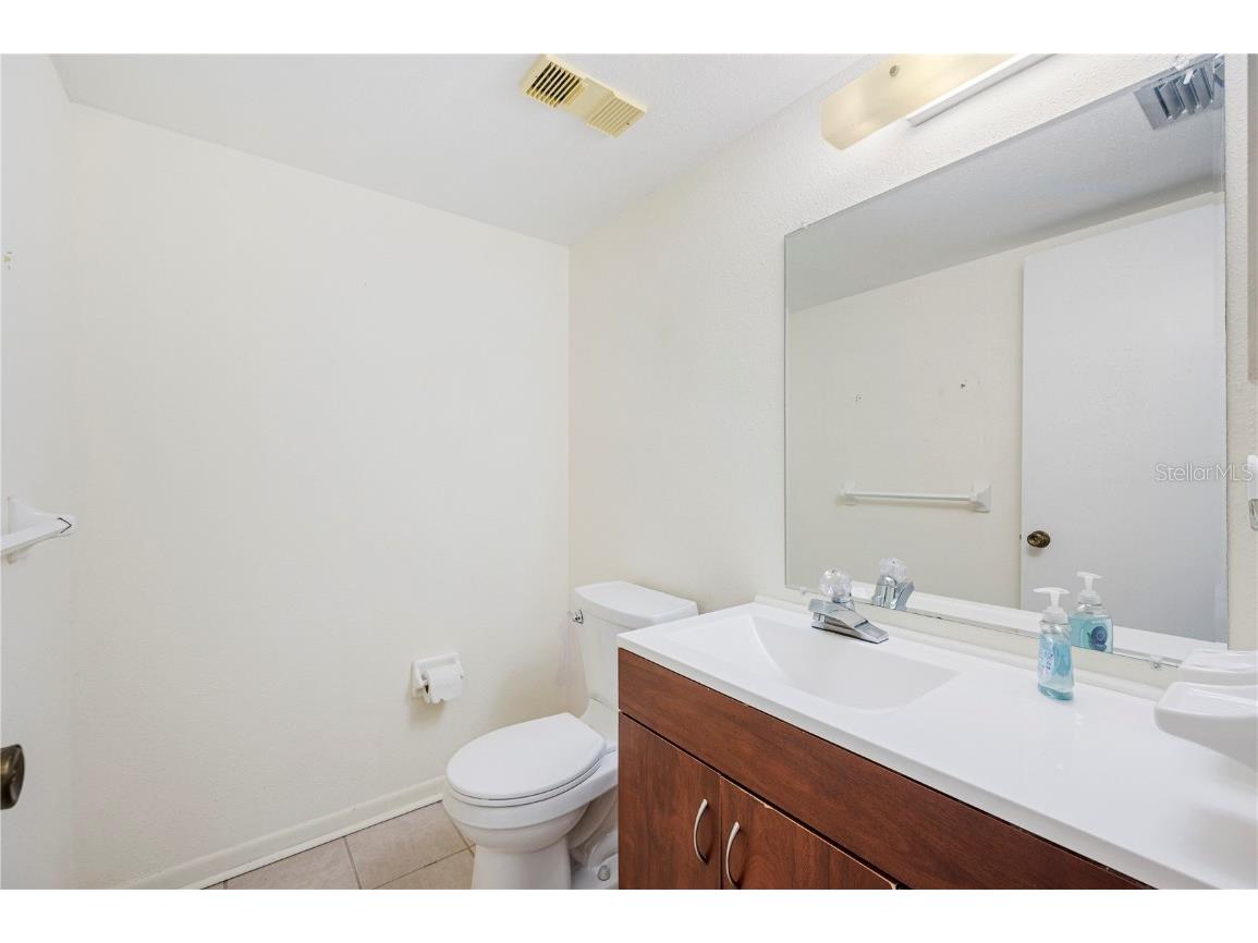 150 El Dorado #101 Winter Haven FL 33884 P4936409 image25