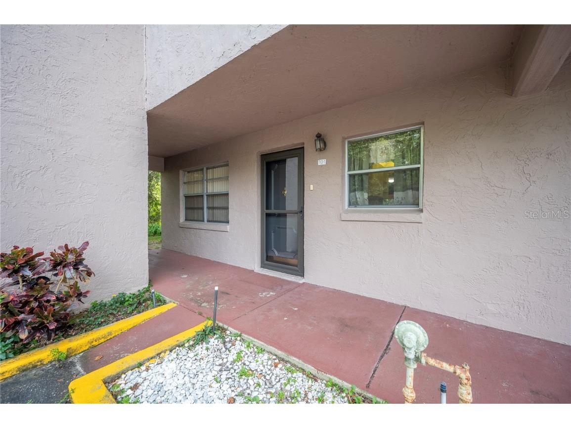 150 El Dorado #101 Winter Haven FL 33884 P4936409 image6