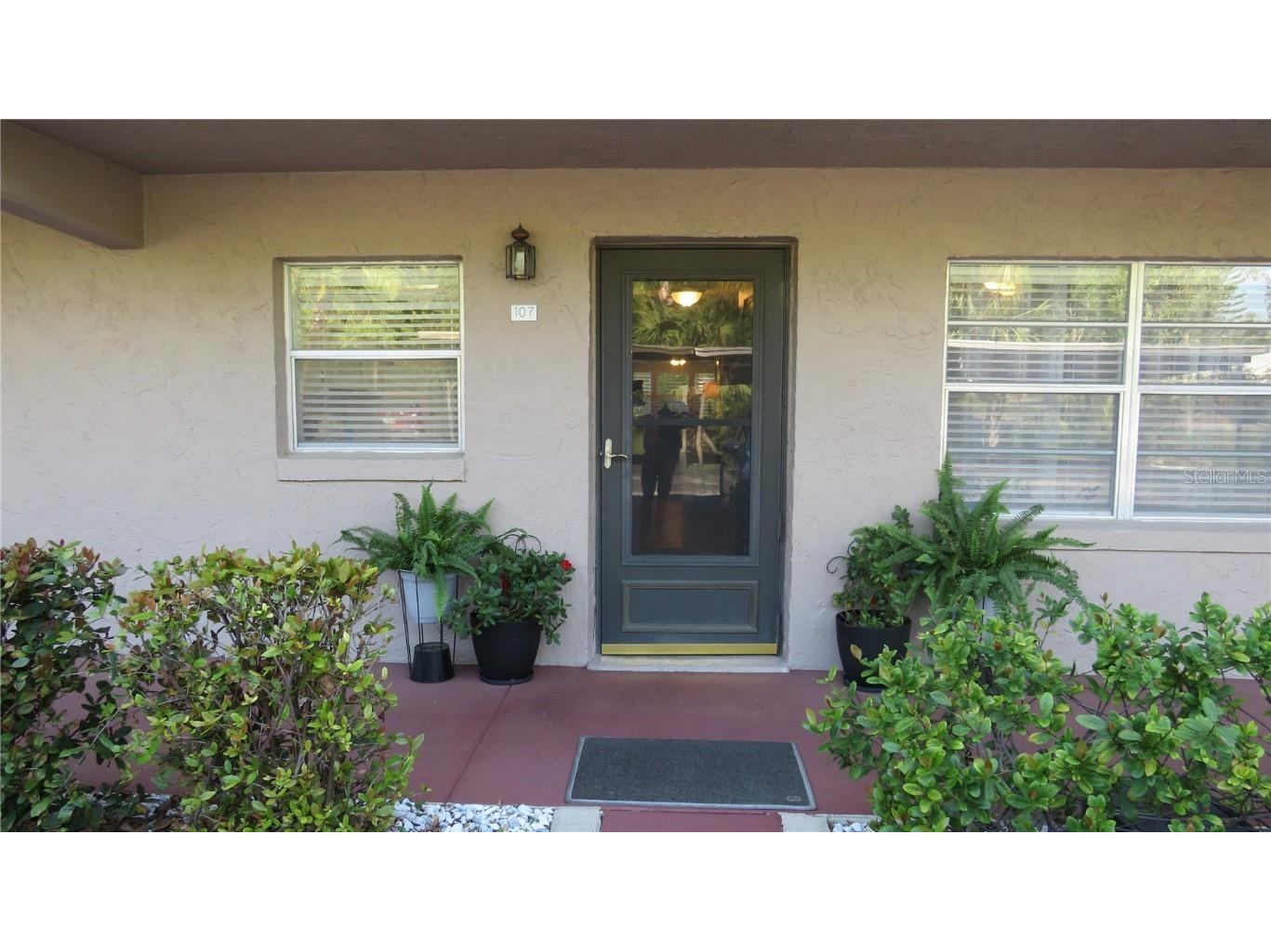 150 El Dorado #107 Winter Haven FL 33884 P4924982 image1