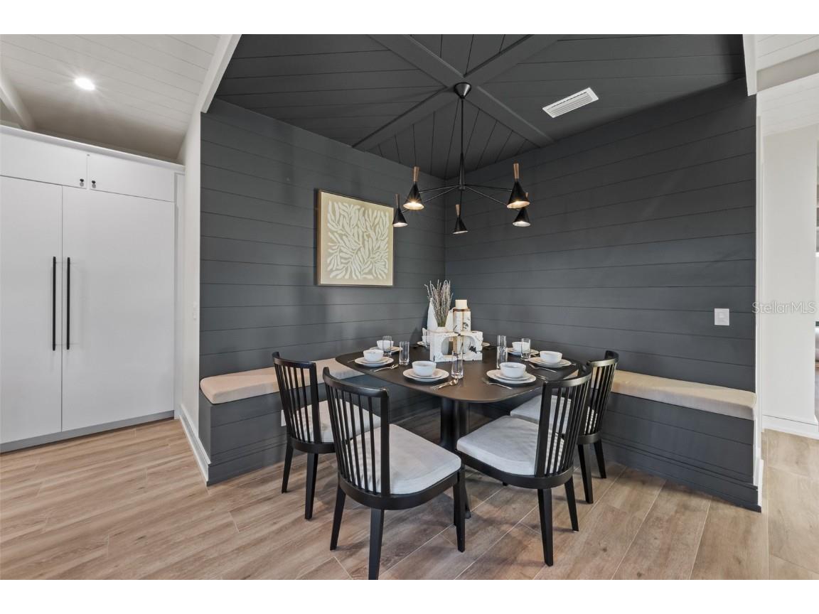 150 Grant Drive Sarasota FL 34236 A4673373 image14