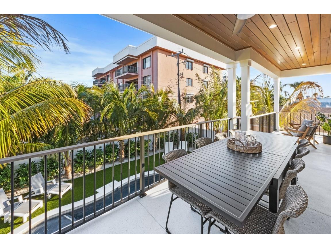 150 Grant Drive Sarasota FL 34236 A4673373 image18