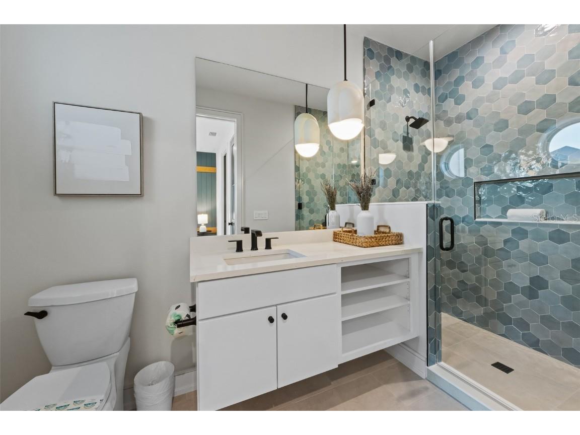 150 Grant Drive Sarasota FL 34236 A4673373 image28