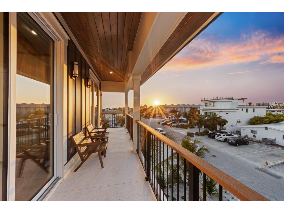 150 Grant Drive Sarasota FL 34236 A4673373 image42