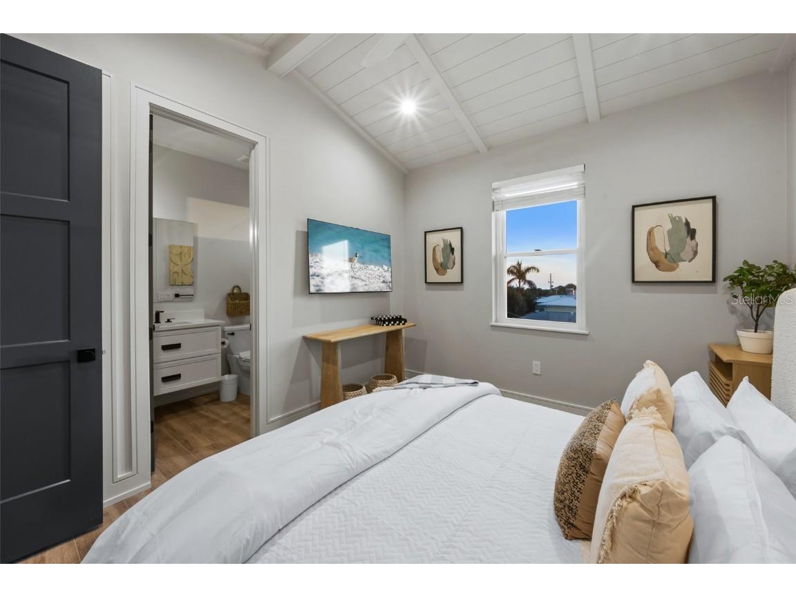 150 Grant Drive Sarasota FL 34236 A4673373 image47