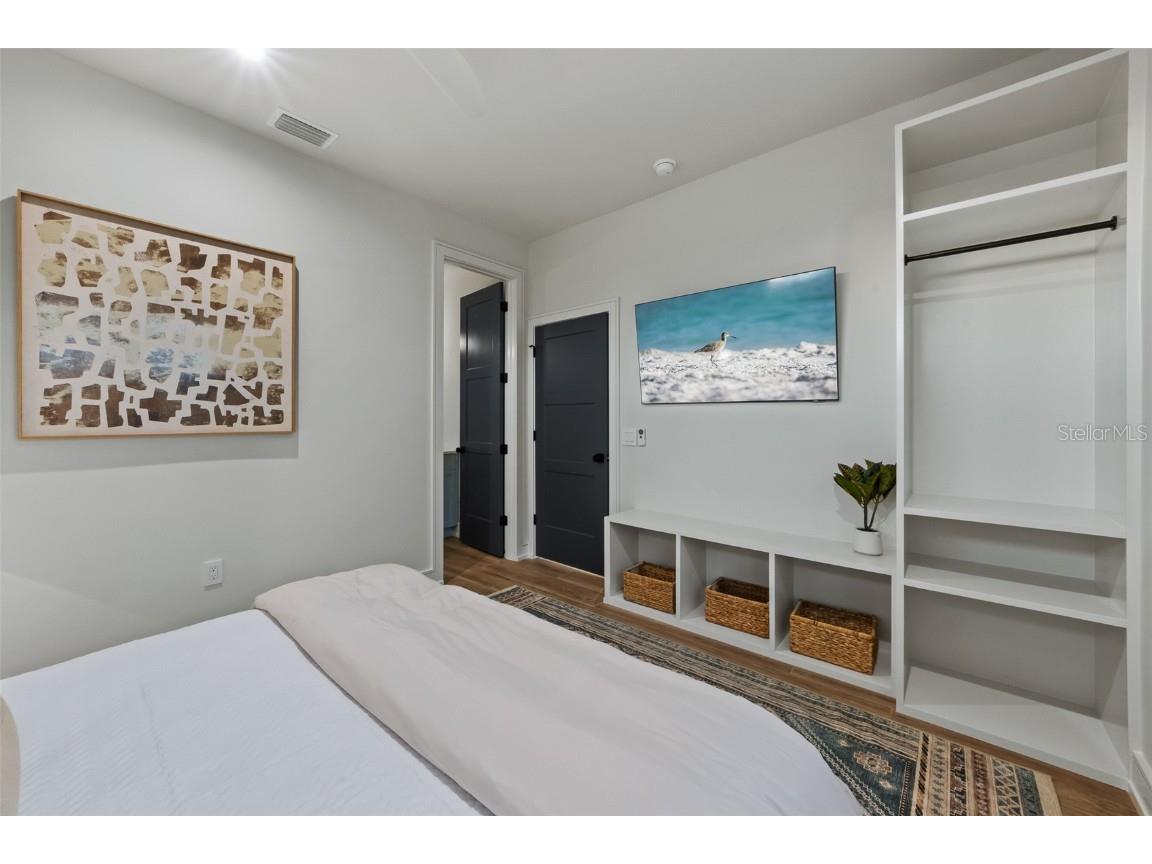 150 Grant Drive Sarasota FL 34236 A4673373 image50