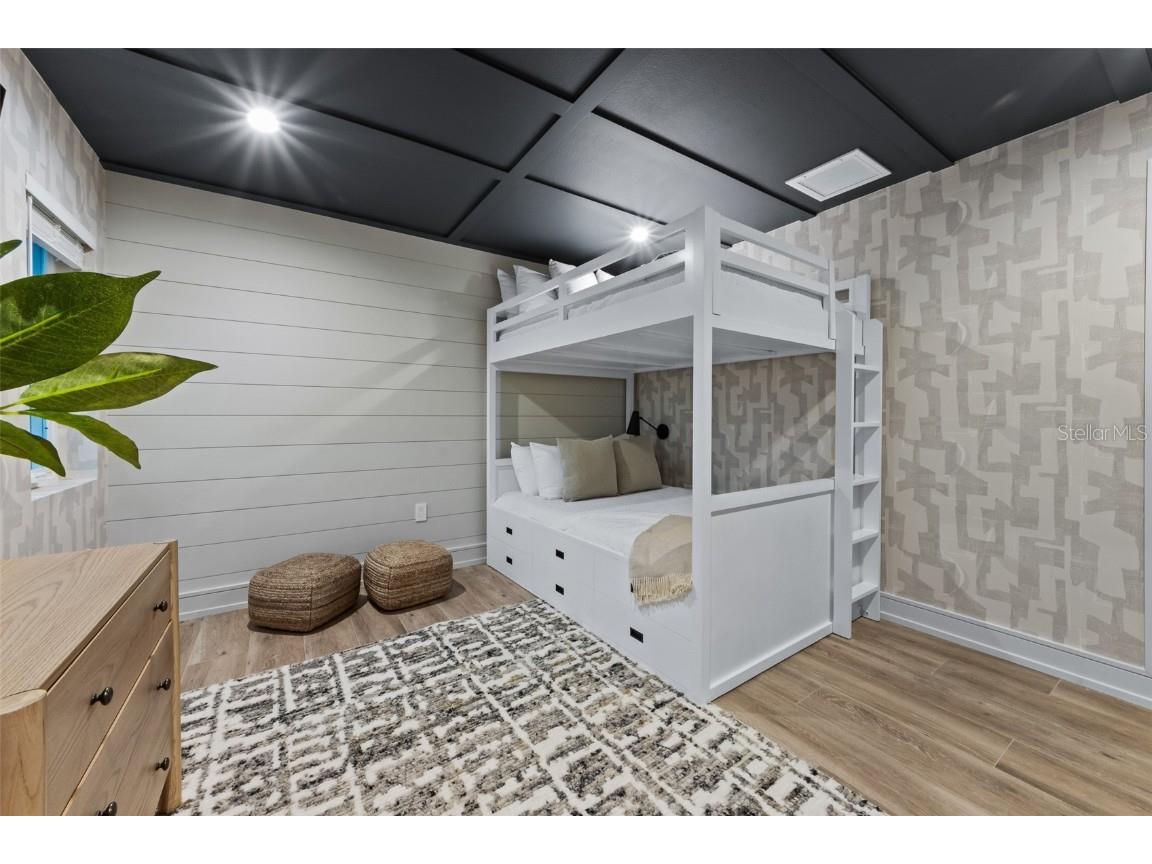 150 Grant Drive Sarasota FL 34236 A4673373 image53