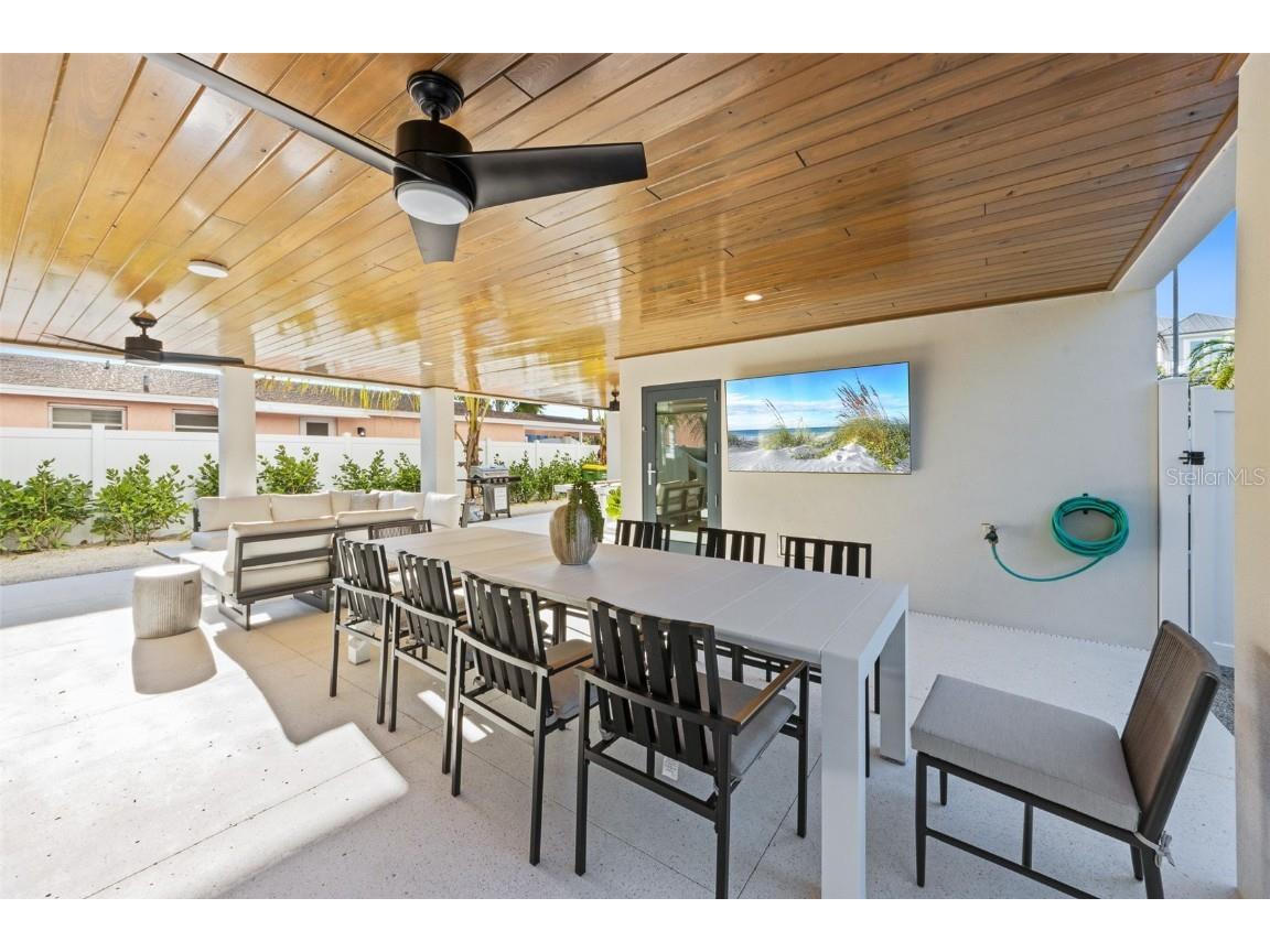 150 Grant Drive Sarasota FL 34236 A4673373 image59