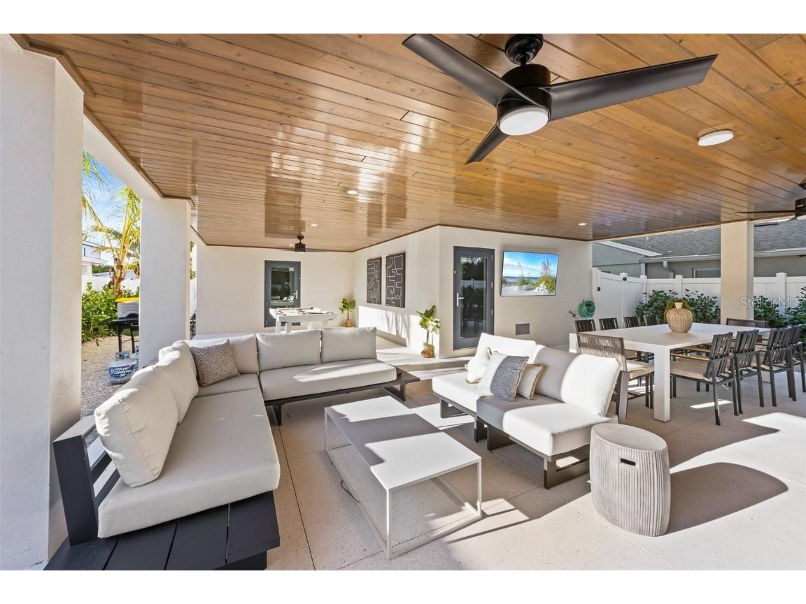 150 Grant Drive Sarasota FL 34236 A4673373 image60