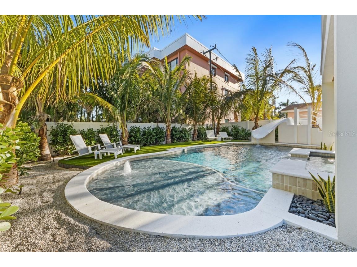 150 Grant Drive Sarasota FL 34236 A4673373 image65