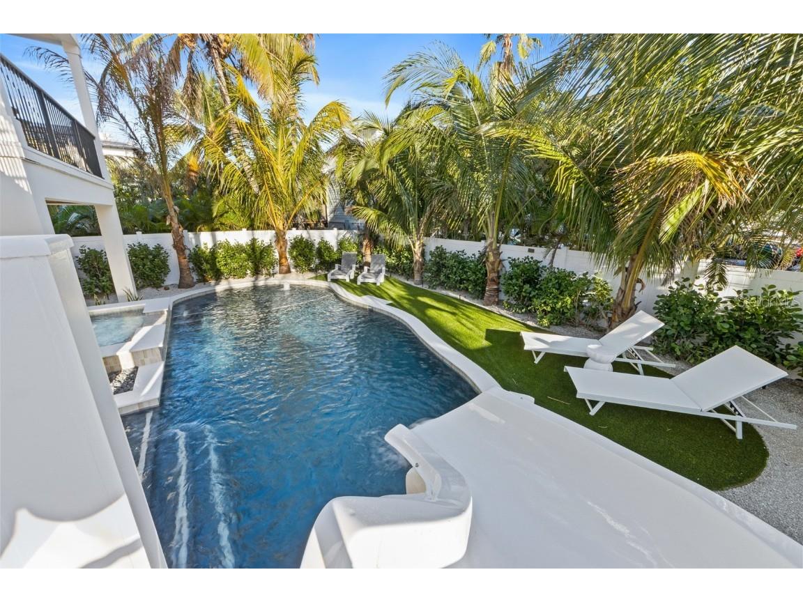 150 Grant Drive Sarasota FL 34236 A4673373 image76