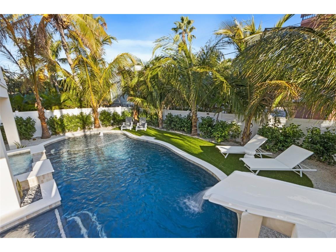 150 Grant Drive Sarasota FL 34236 A4673373 image77