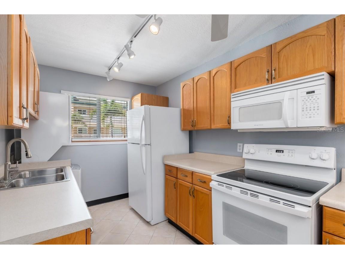 150 Harborside Avenue #207 Punta Gorda FL 33950 C7513224 image10