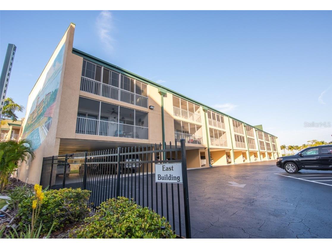 150 Harborside Avenue #312 Punta Gorda FL 33950 C7489433 image1