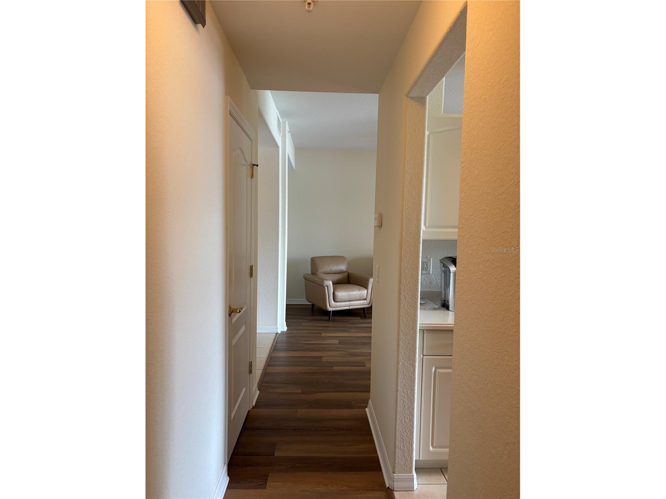 150 L Pavia Boulevard #13 Venice FL 34292 A4686246 image22