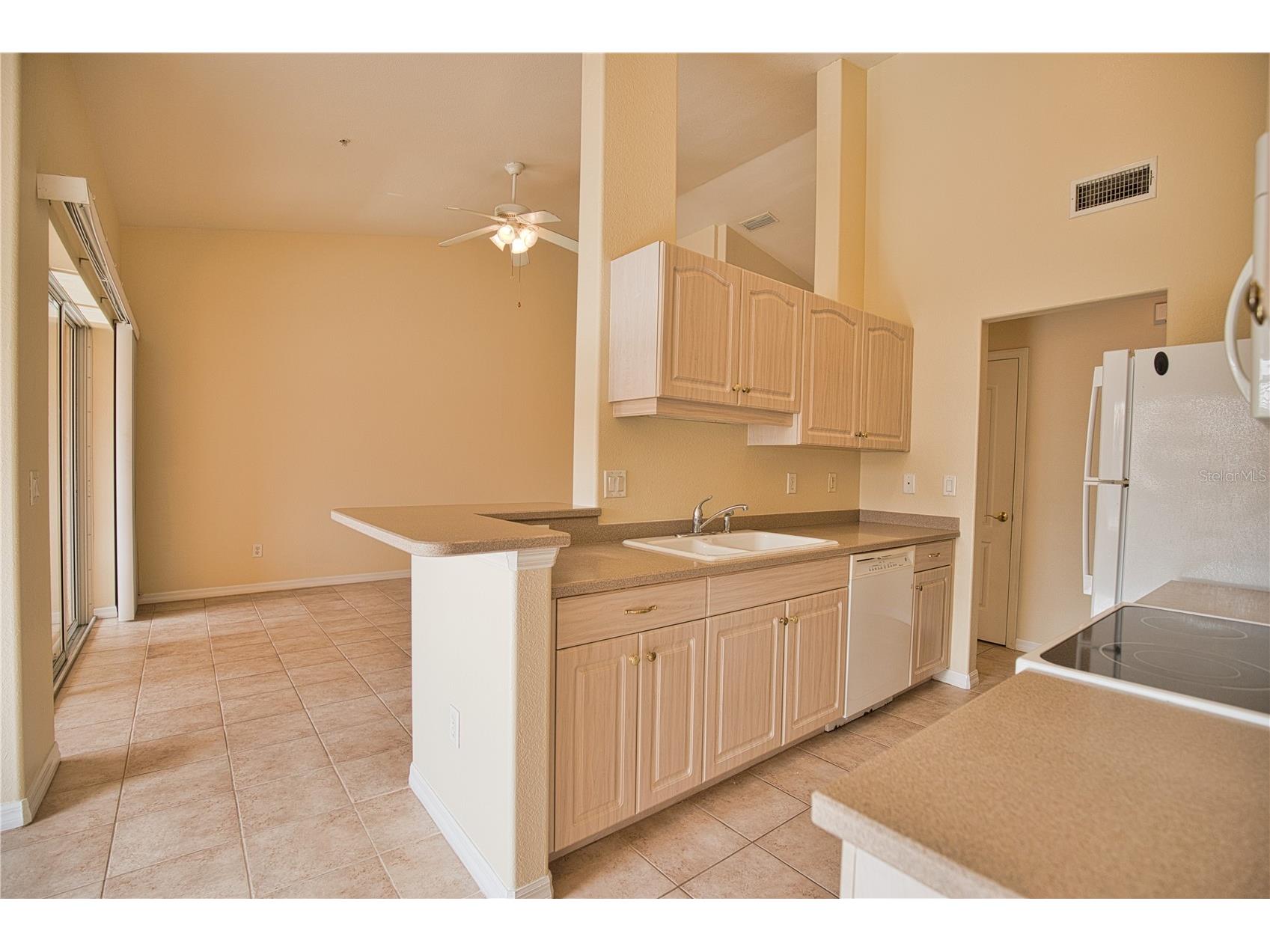 150 L Pavia Boulevard #32 Venice FL 34292 N6143283 image13