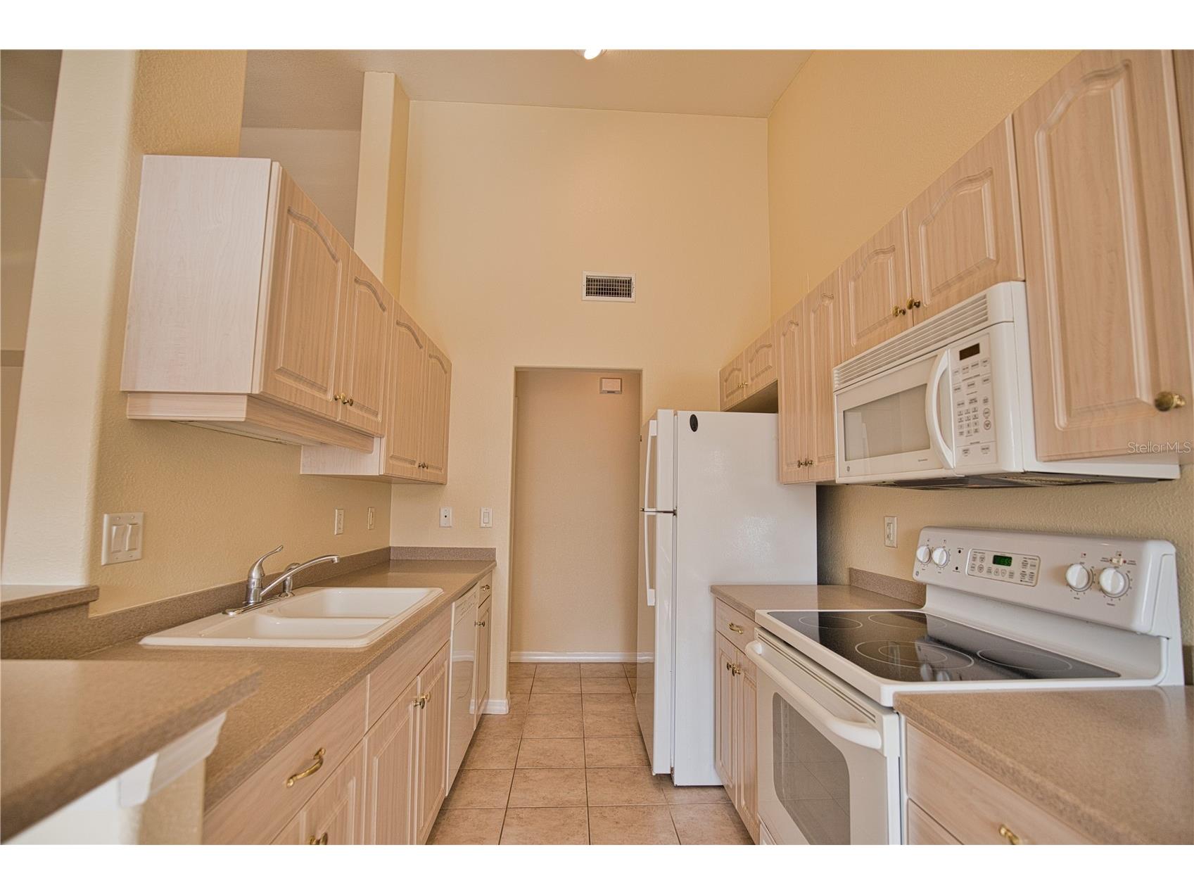150 L Pavia Boulevard #32 Venice FL 34292 N6143283 image14