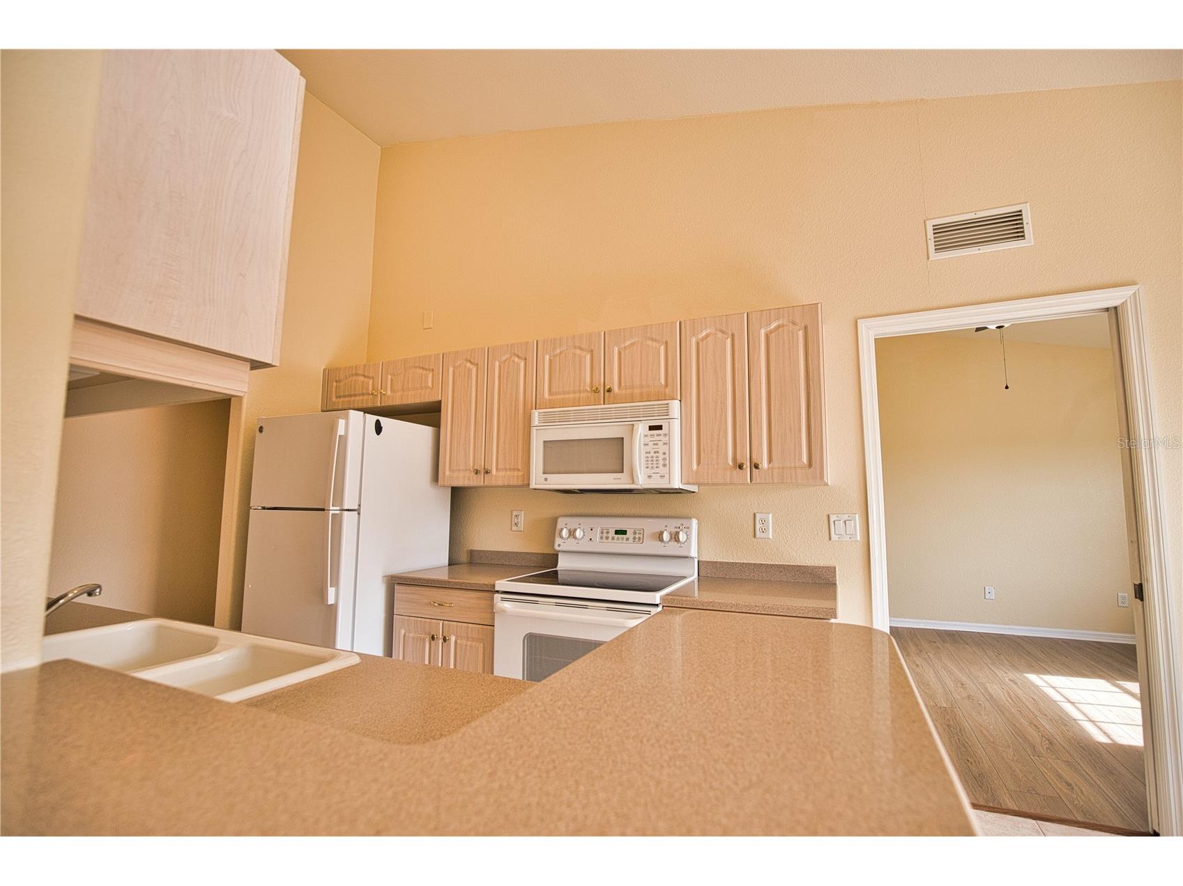 150 L Pavia Boulevard #32 Venice FL 34292 N6143283 image15