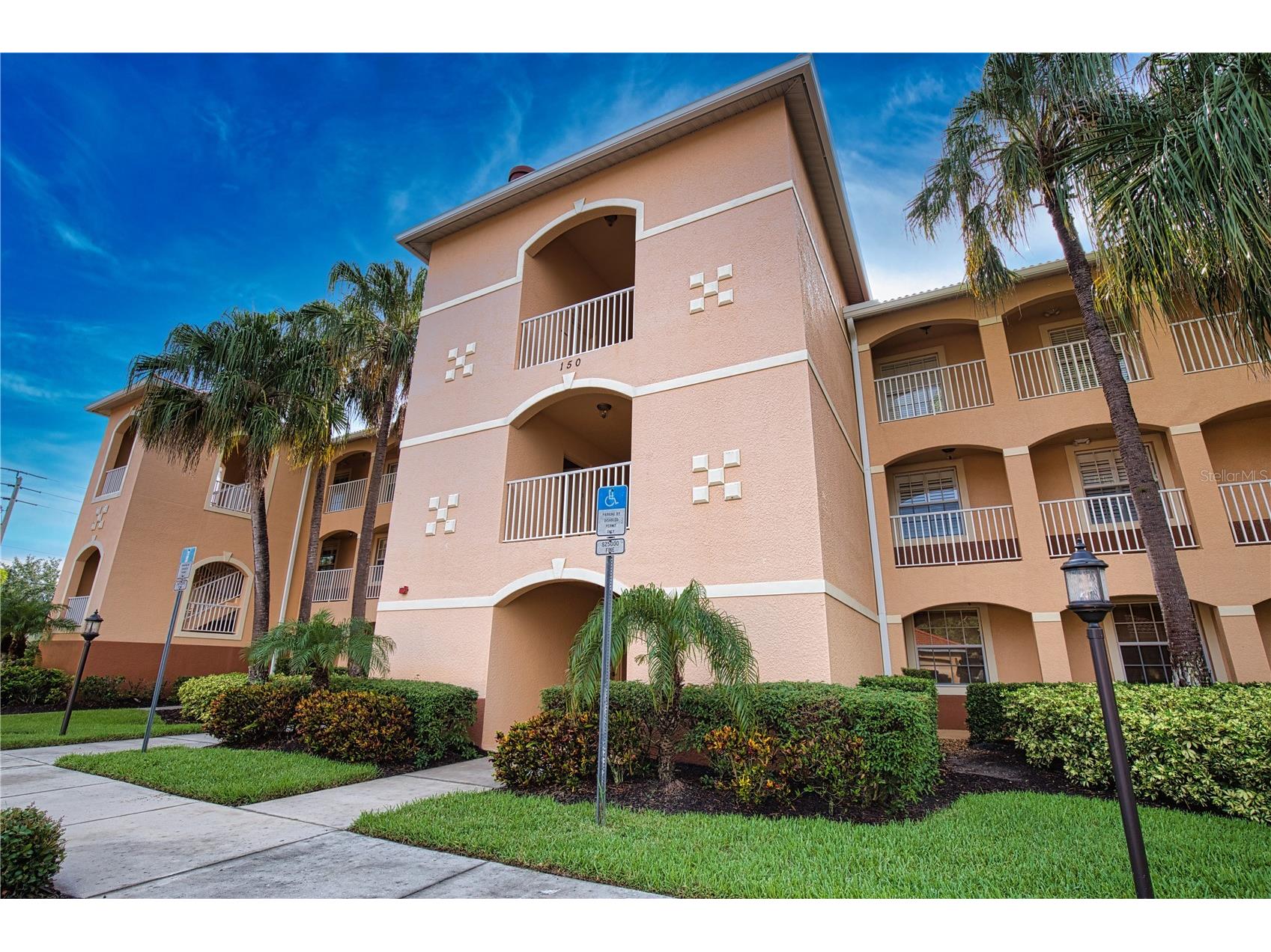 150 L Pavia Boulevard #32 Venice FL 34292 N6143283 image33