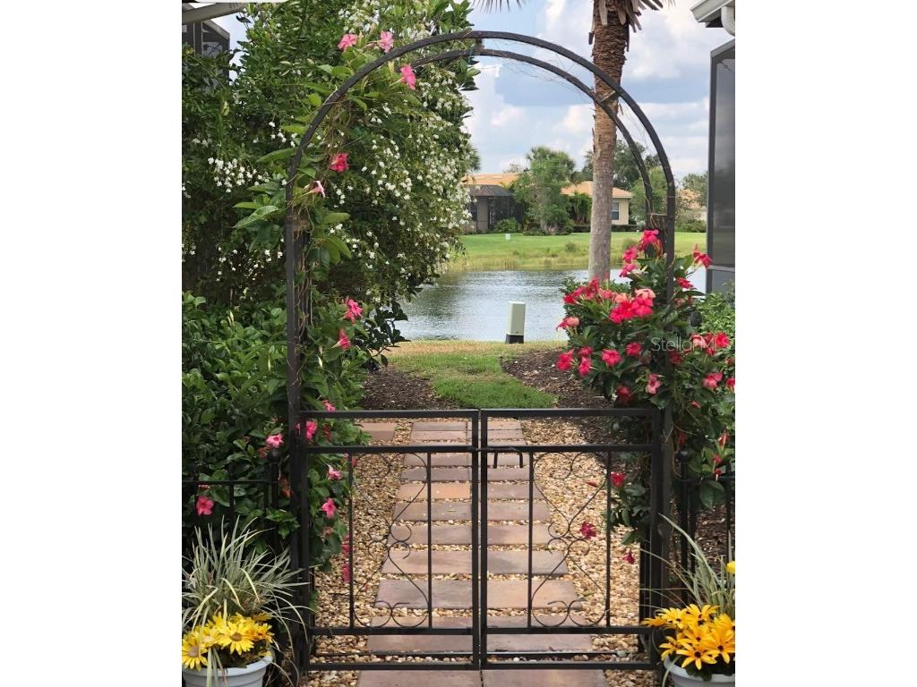 150 Mestre Place North Venice FL 34275 A4576284 image1