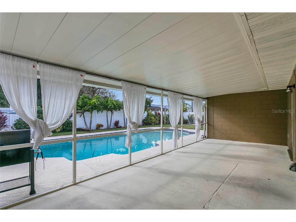 150 Peppertree Drive Orlando FL 32825 O6361661 image18